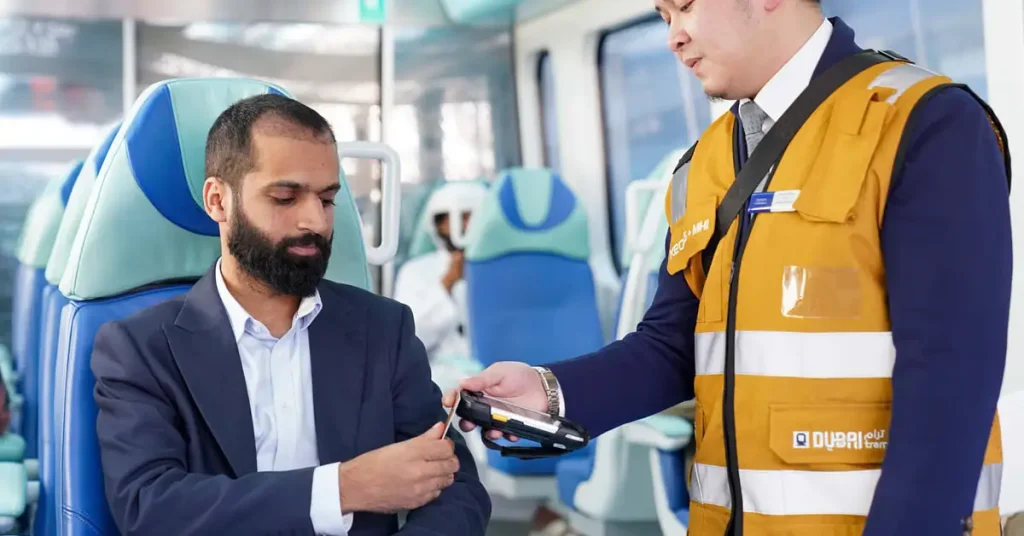 Dress Code and Public Conduct in Dubai Metro arab1